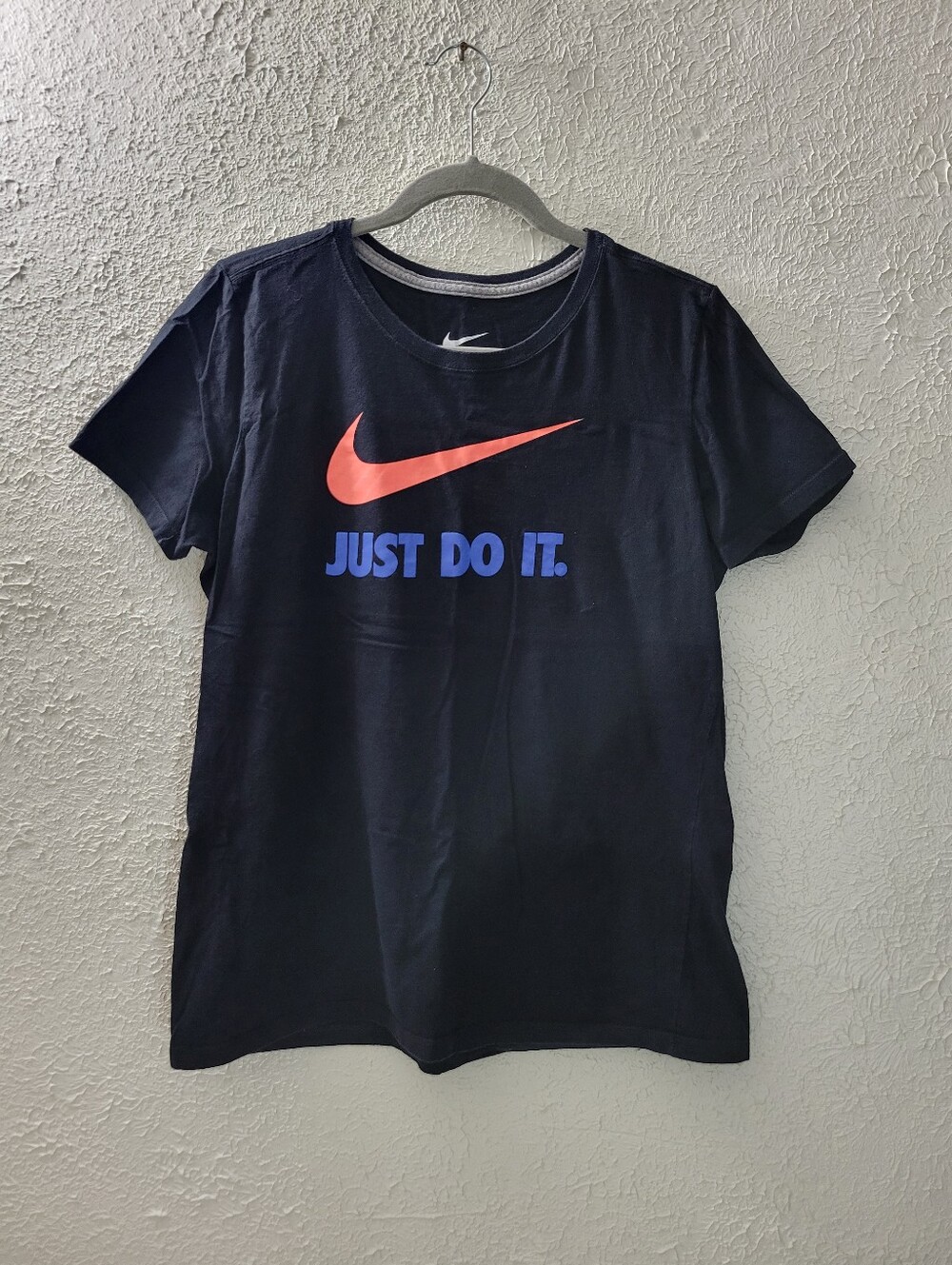 Nike Sz XL Womens Just Do It Swoosh Graphic T-Shirt Crew Neck Short Sleeve Tee